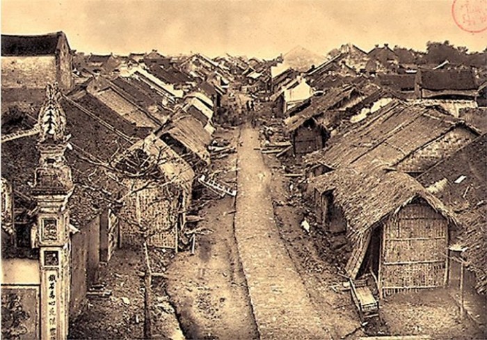 Thành Bắc Ninh một ngày sau khi thất thủ (13-03-1884).